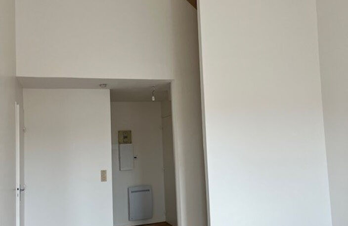 Leasing Appartement 3  pièces 61 m² La Châtre — photo 4
