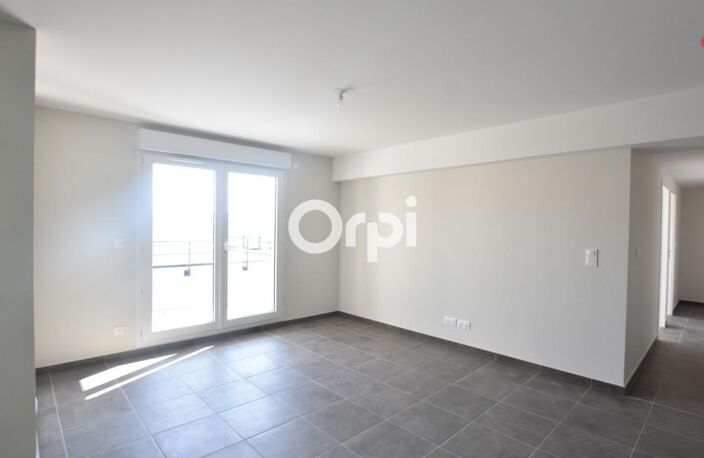 Appartement T3 avec grande terrasse et vue dégagée – Saint-Laurent-de-Chamousset — photo 5