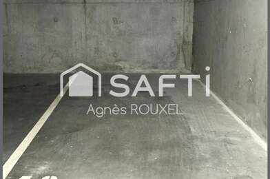 Garage  12400 €