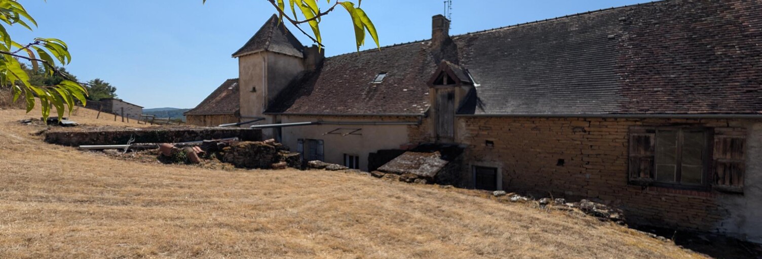 Maison 4 Pièces 124 m² à vendre à La Vineuse sur Fregande (71250)