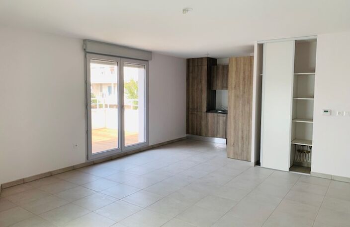 Location appartement 3 pièces 64 m² à Toulouse (31100) — photo 4