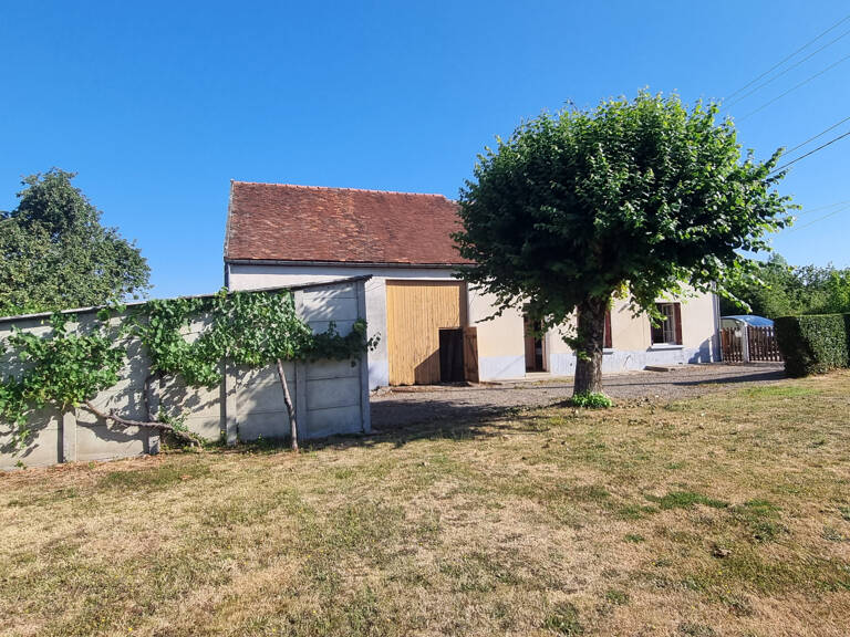 Longère sur 1 329 m2 de terrain clos ! — photo 1