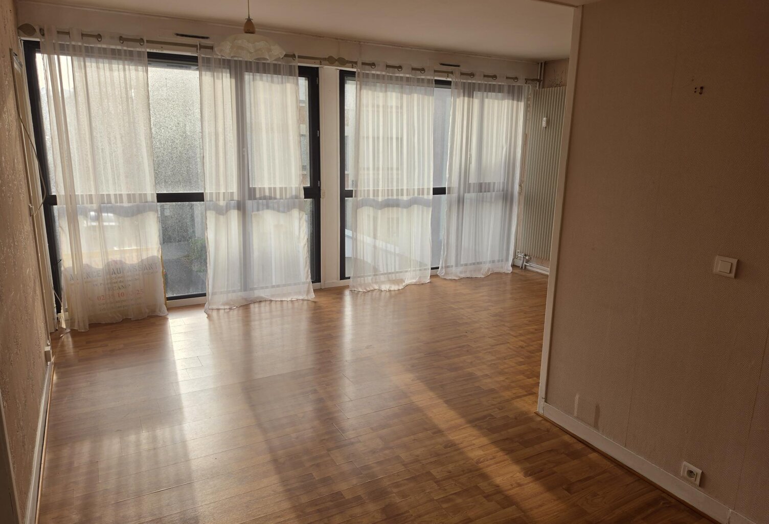 Appartement à vendre à Fécamp, centre-ville avec ascenseur — photo 1