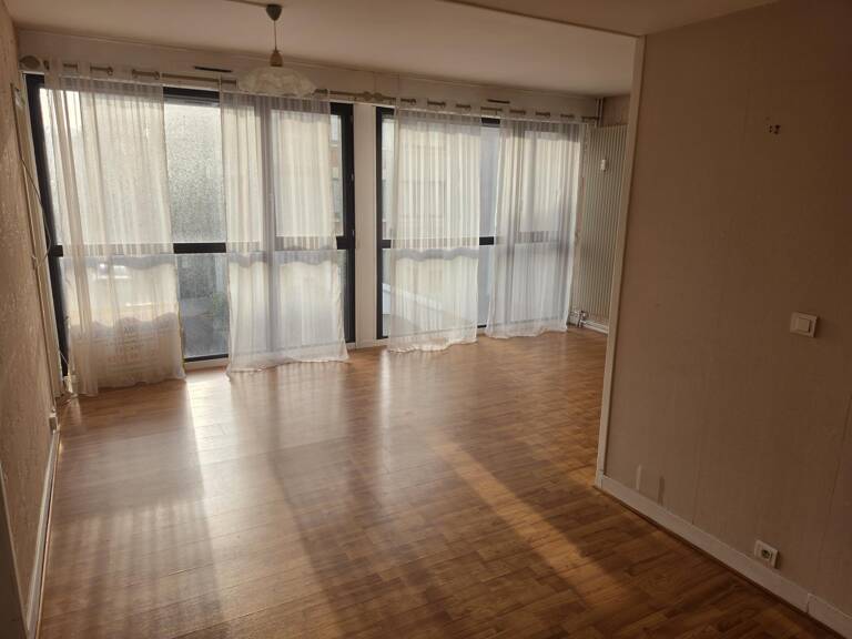 Appartement à vendre à Fécamp, centre-ville avec ascenseur — photo 1