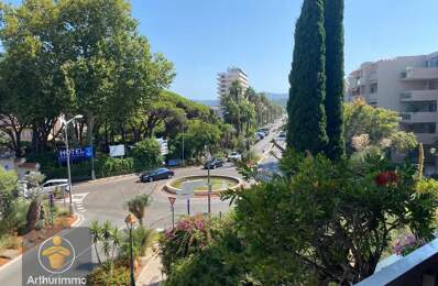 T3 VUE MER  LAVANDOU CENTRE — photo du bien