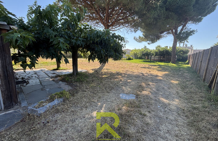 Grau d'Agde   À 200 mètres de la plage Terrain de plus de 11 — photo 2
