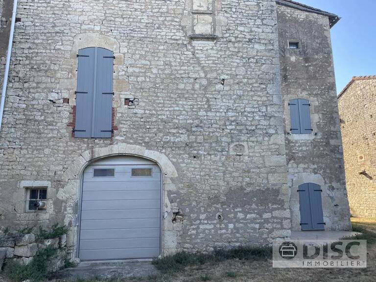 Maison de village pierres blanches — photo 1
