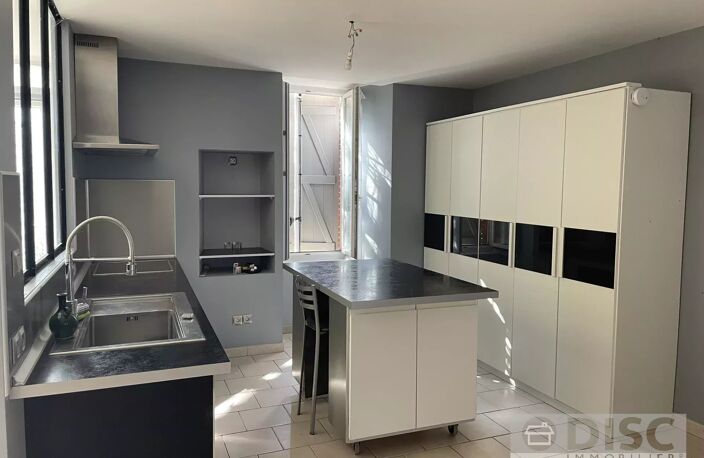 Maison de village pierres blanches — photo 3