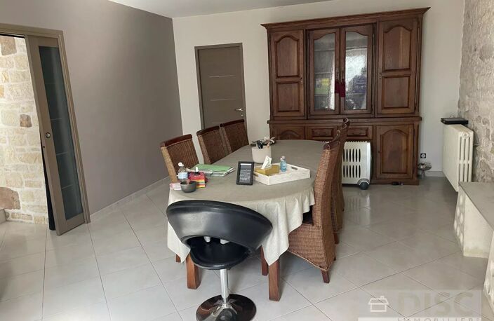 Maison de village pierres blanches — photo 4