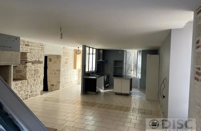 Maison de village pierres blanches — photo 5