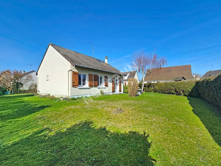 Maison 5 pièces à vendre à Chaumontel — photo 1