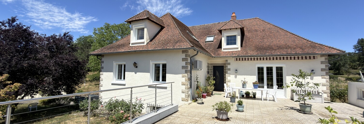Maison 9 Pièces 222 m² à vendre à Pionnat (23140)