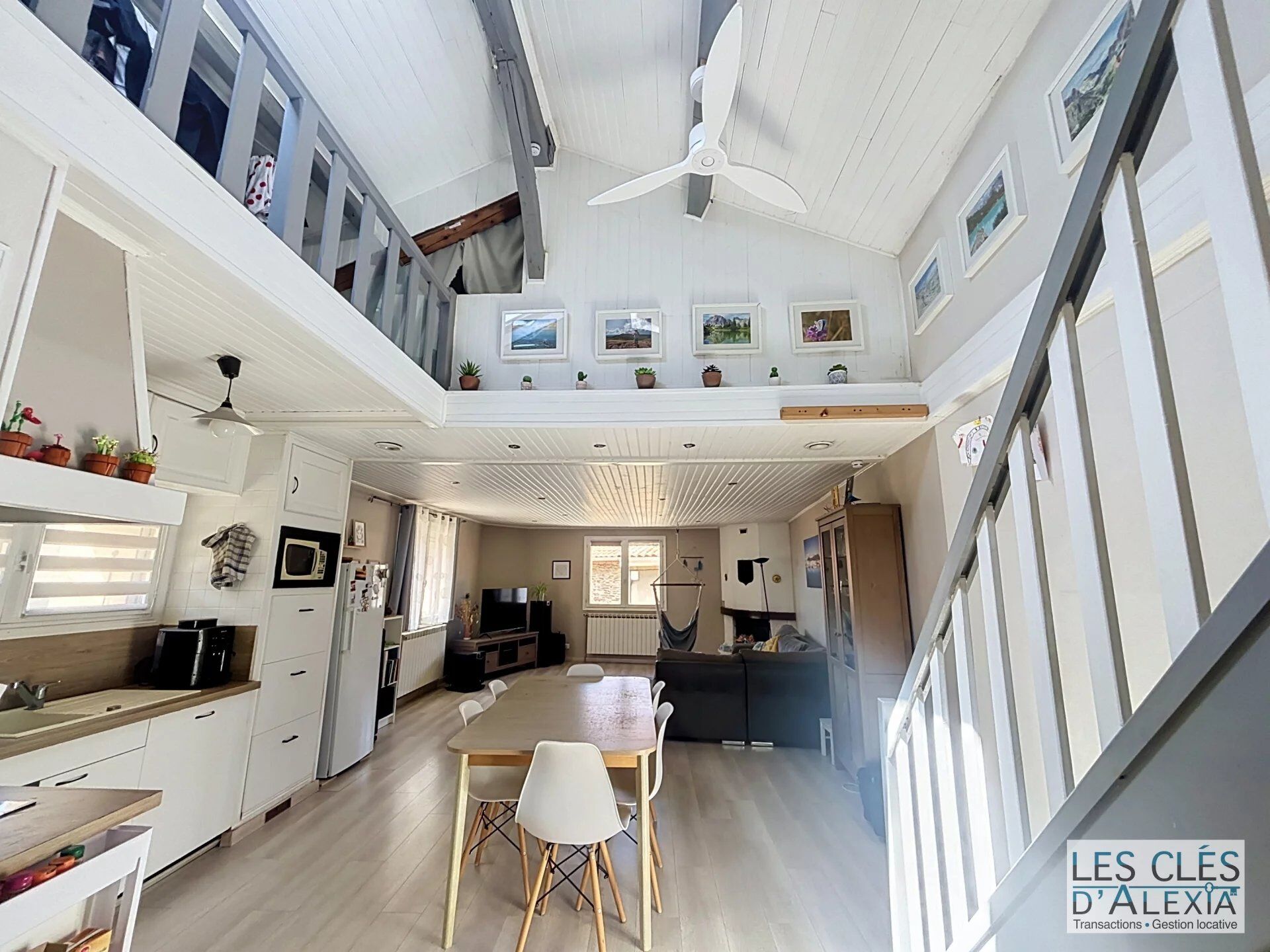 Maison de village � T4