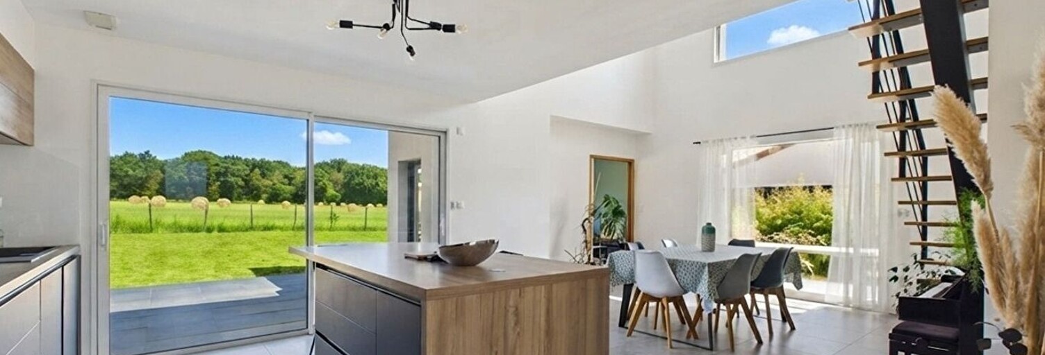 Maison 6 Pièces 156 m² à vendre à La Roche-sur-Yon (85000)