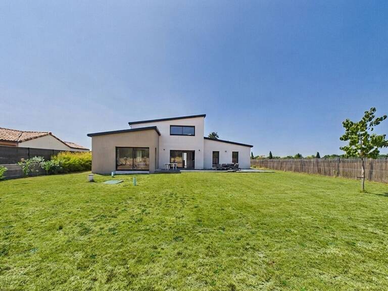 Maison CONTEMPORAINE de PLAIN PIED -156 m² - Terrain 1040 m² - LA ROCHE SUR YON — photo 1