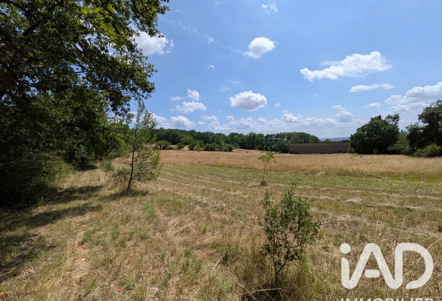Vente Terrain 825 m&sup2; — photo 1