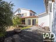 Vente Maison/villa 8 pièces — photo 2