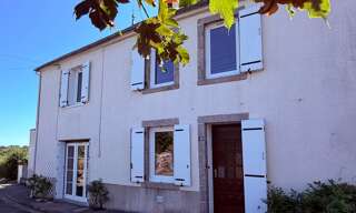Maison 8 Pièces 137 m² à vendre à Saint-Léger-Magnazeix (87190)