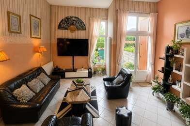 Maison 5 pièces 256221 €