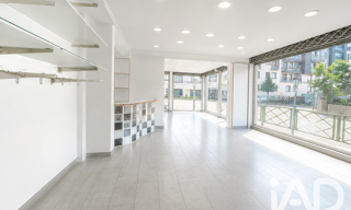 Commerce  335 m² à vendre à Nanterre (92000)