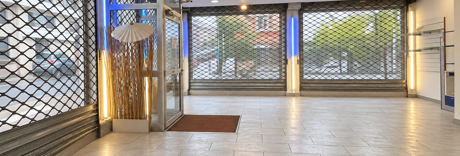 Commerce  340 m² à vendre à Nanterre (92000)