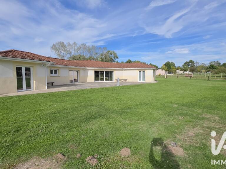 Vente Maison/villa 6 pièces — photo 1