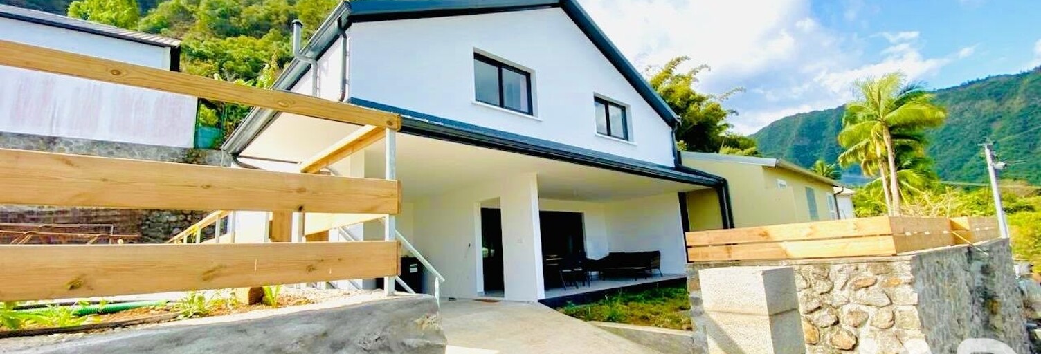 Maison 6 Pièces 140 m² à vendre à Entre-Deux (97414)