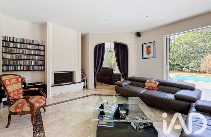 Vente Maison traditionnelle 8 pièces — photo 3