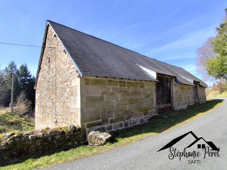 Grange à vendre sur Bugeat — photo 1