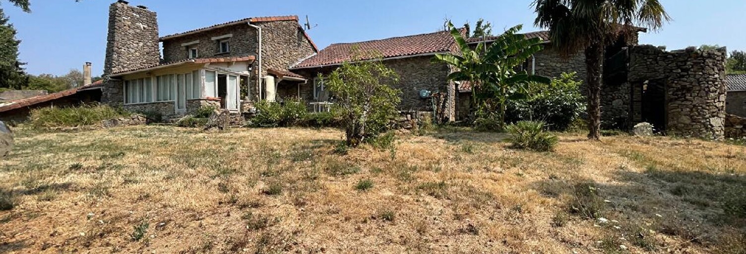 Maison 12 Pièces 195 m² à vendre à La Bazeuge (87210)