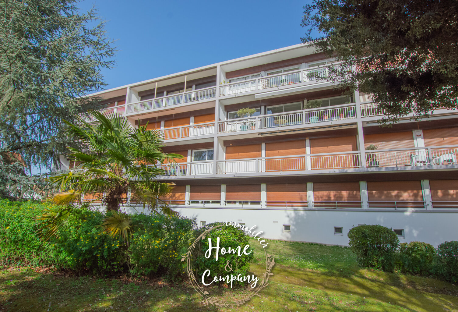 ROYAN CENTRE-VILLE - APPARTEMENT AVEC VUE SUR PARC — photo 1