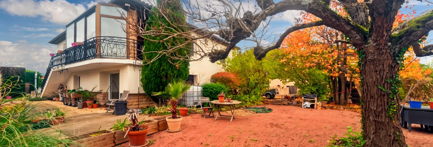 Maison 8 Pièces 160 m² à vendre à Crêches-sur-Saône (71680)