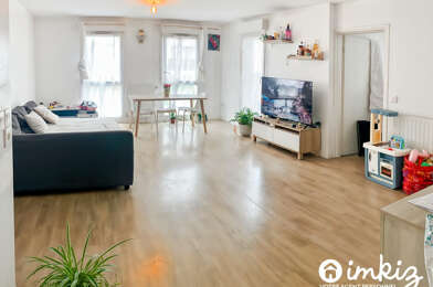 Appartement 4 pièces 240000 €