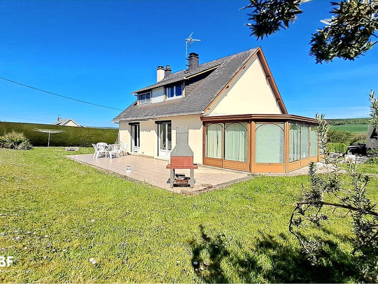 VALLEE DE LA VARENNE - PAVILLON 5 PIECES SUR SOUS-SOL COMPLE — photo 1