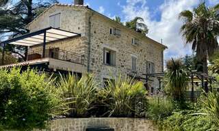 Maison 6 Pièces 241 m² à vendre à Le Rouret (06650)
