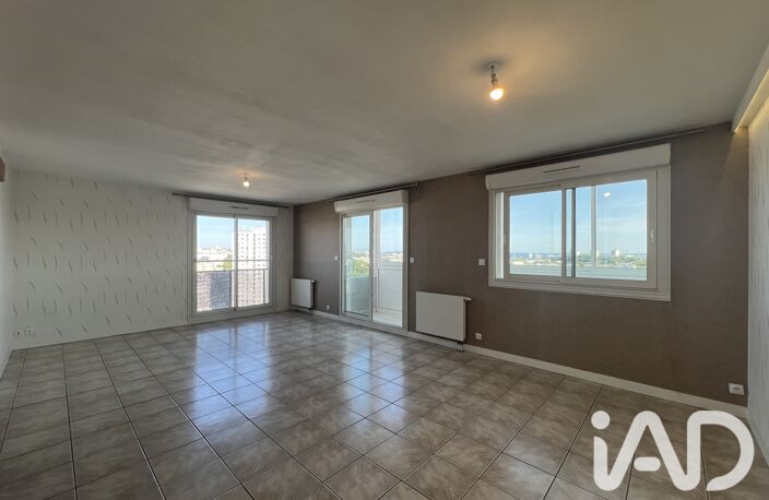Vente Appartement 5 pièces — photo 3