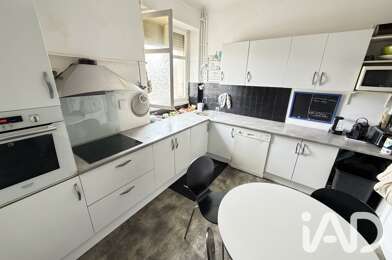 Appartement 5 pièces 221000 €