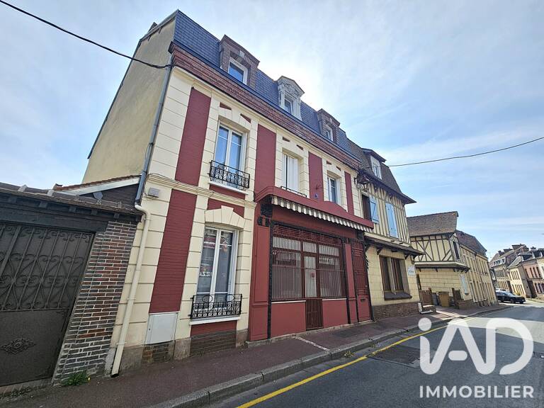 Vente Maison/villa 7 pièces — photo 1