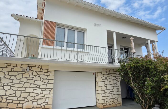 Vente Maison/villa 7 pièces — photo 2