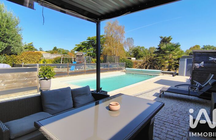 Vente Maison traditionnelle 7 pièces — photo 4