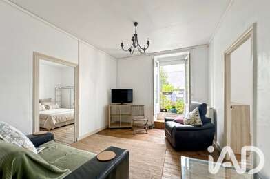 Immeuble  299520 €