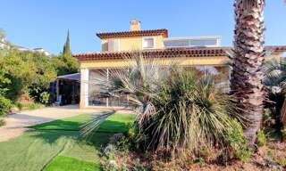 Maison 8 Pièces 237 m² à vendre à Fréjus (83370)