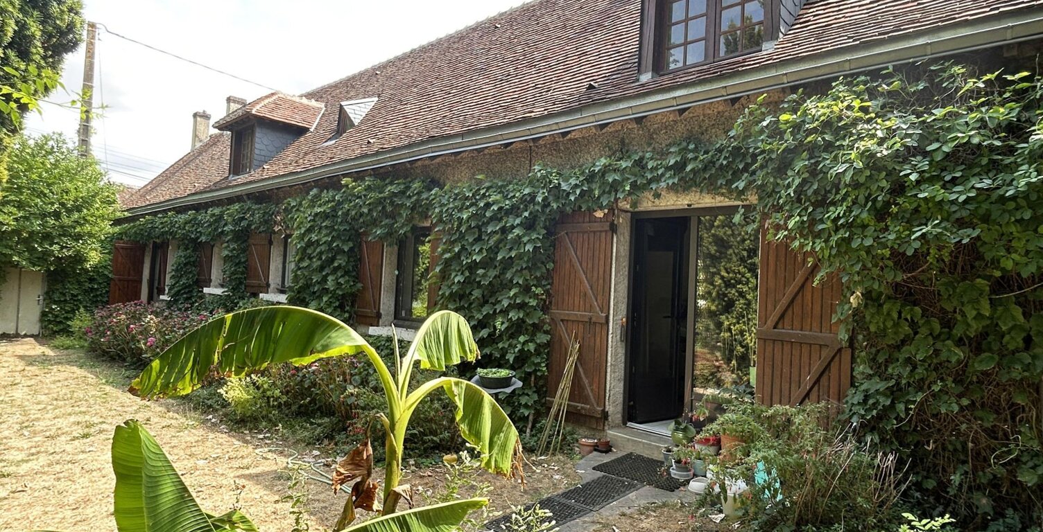 Longère de caractère en bord de Loir — photo 1