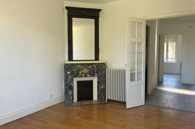 Appartement 3 pièces 663 €