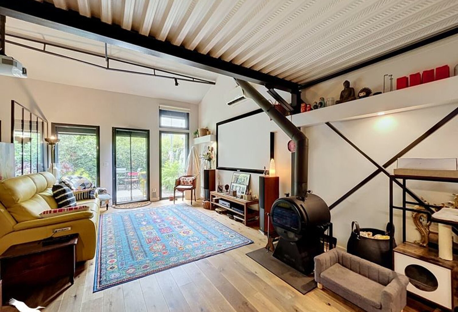 Loft de 5 pièces principales — photo 1