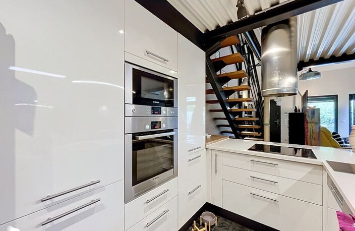 Loft de 5 pièces principales — photo 2