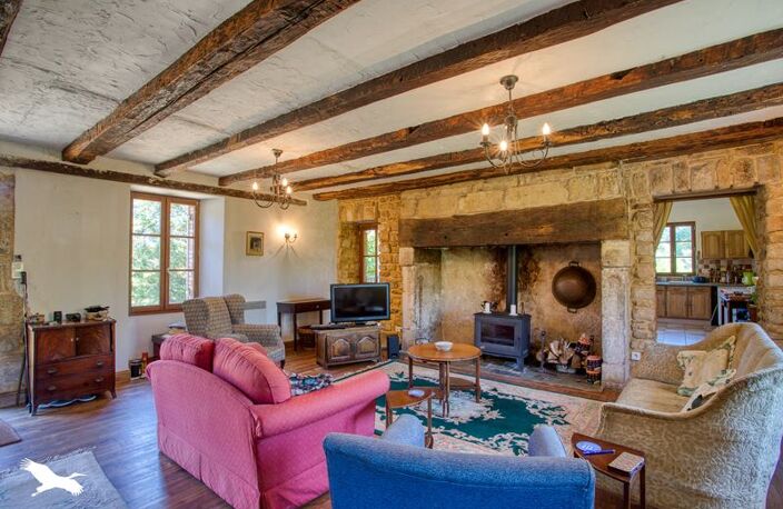 Vente maison 4 pièces 118 m² Nailhac (24390) — photo 2