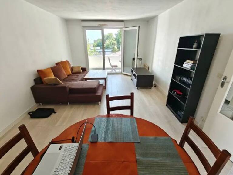 T2 — photo 1