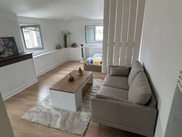 T1 — photo 1
