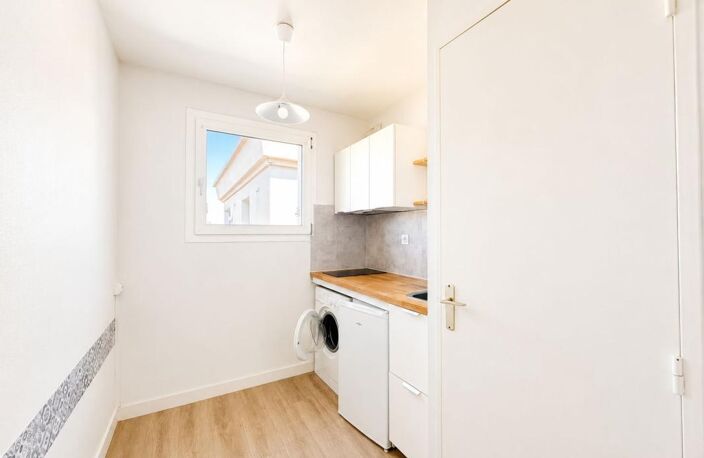 Appartement lumineux de 44 m² en résidence seniors sécurisée — photo 2